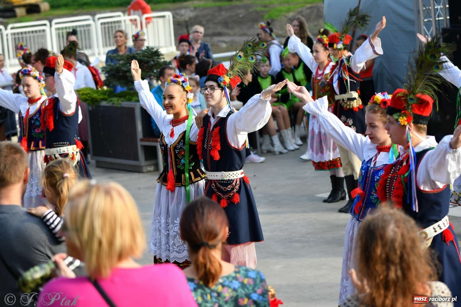 Zdjęcie w galerii na portalu naszraciborz.pl: Racibórz pożegnał na bulwarach lato [FOTO]  wiadomości z regionu