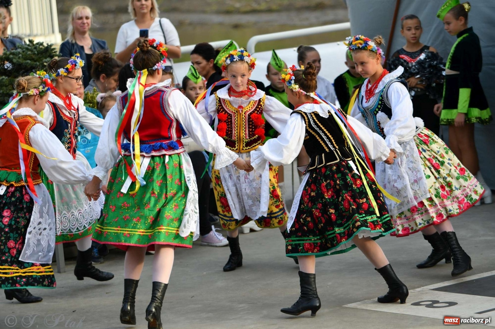 Zdjęcie w galerii na portalu naszraciborz.pl: Racibórz pożegnał na bulwarach lato [FOTO]  wiadomości z regionu