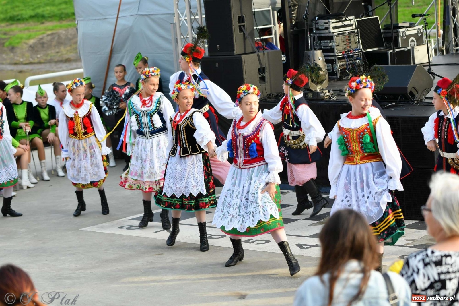 Zdjęcie w galerii na portalu naszraciborz.pl: Racibórz pożegnał na bulwarach lato [FOTO]  wiadomości z regionu