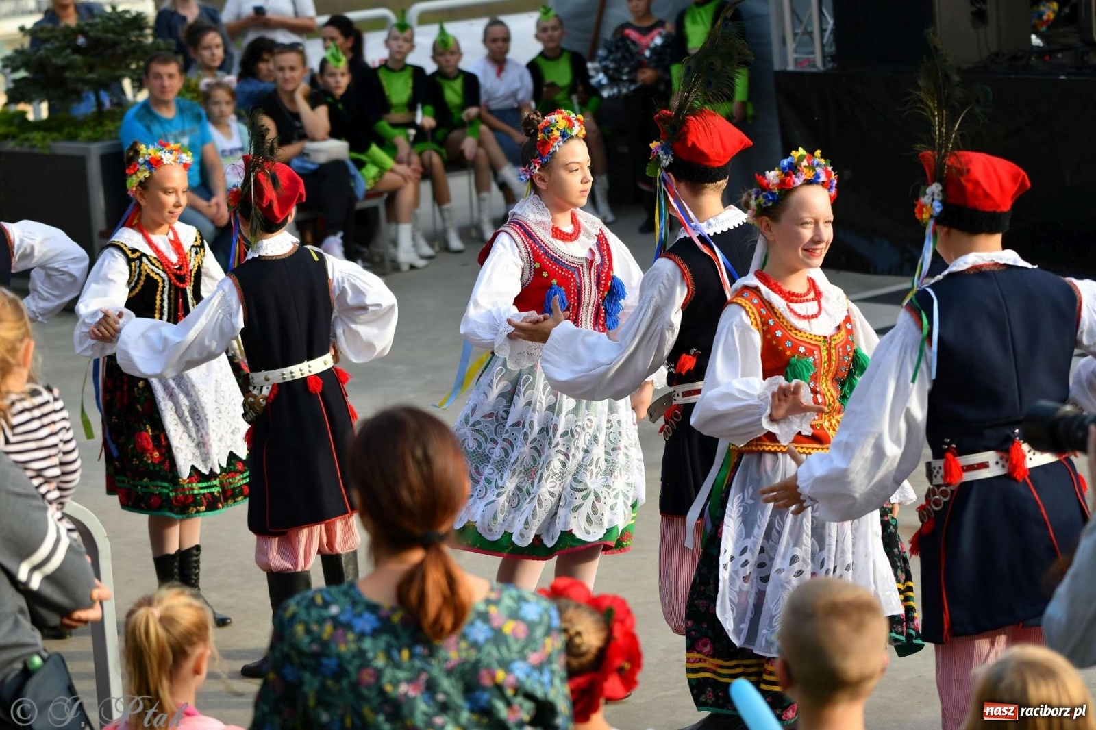 Zdjęcie w galerii na portalu naszraciborz.pl: Racibórz pożegnał na bulwarach lato [FOTO]  wiadomości z regionu