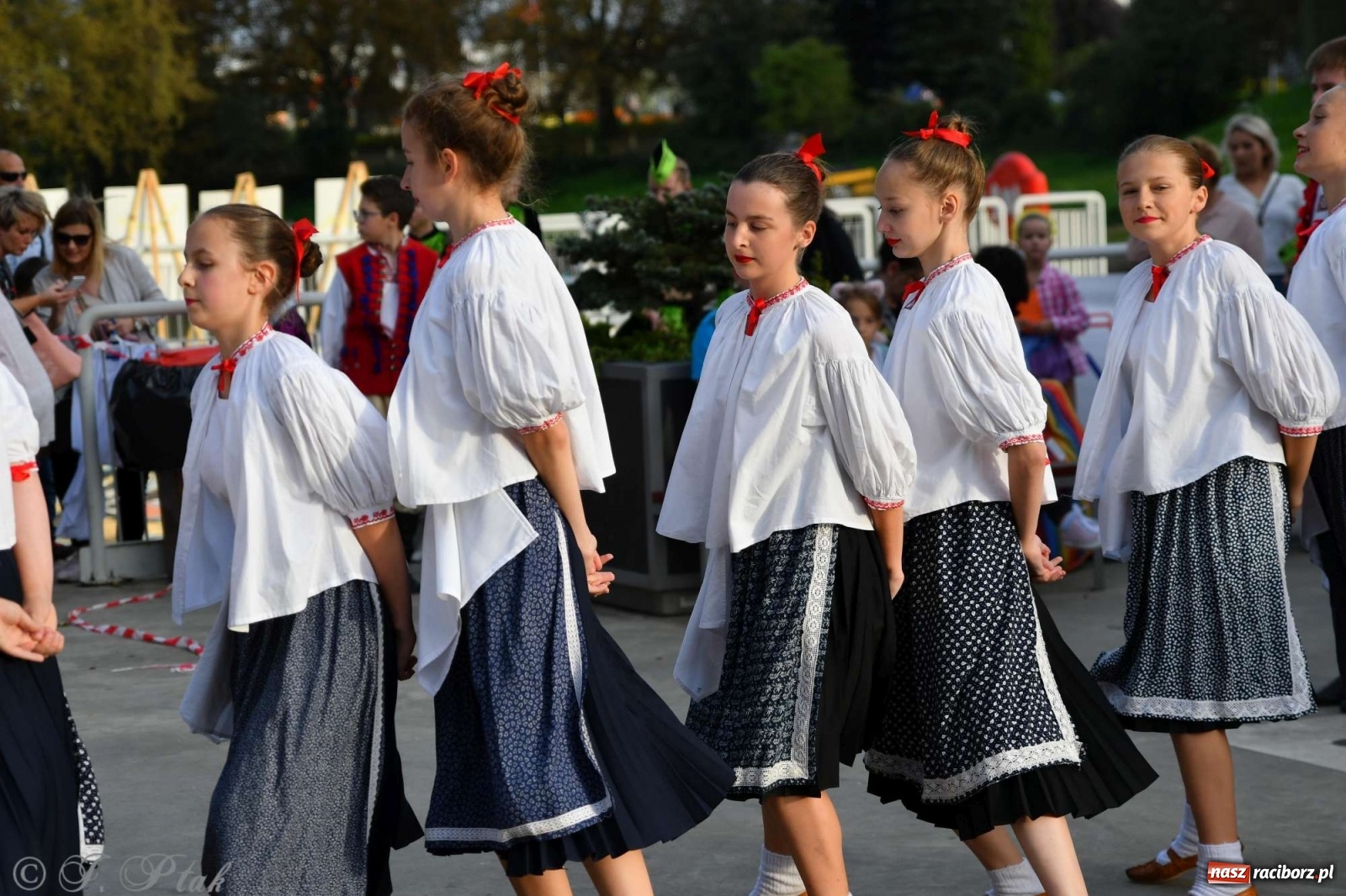 Zdjęcie w galerii na portalu naszraciborz.pl: Racibórz pożegnał na bulwarach lato [FOTO]  wiadomości z regionu