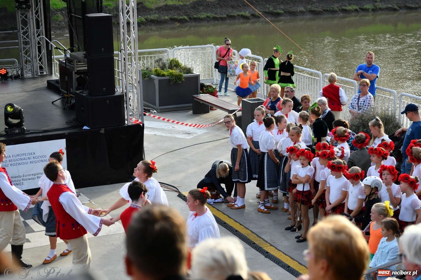 Zdjęcie w galerii na portalu naszraciborz.pl: Racibórz pożegnał na bulwarach lato [FOTO]  wiadomości z regionu
