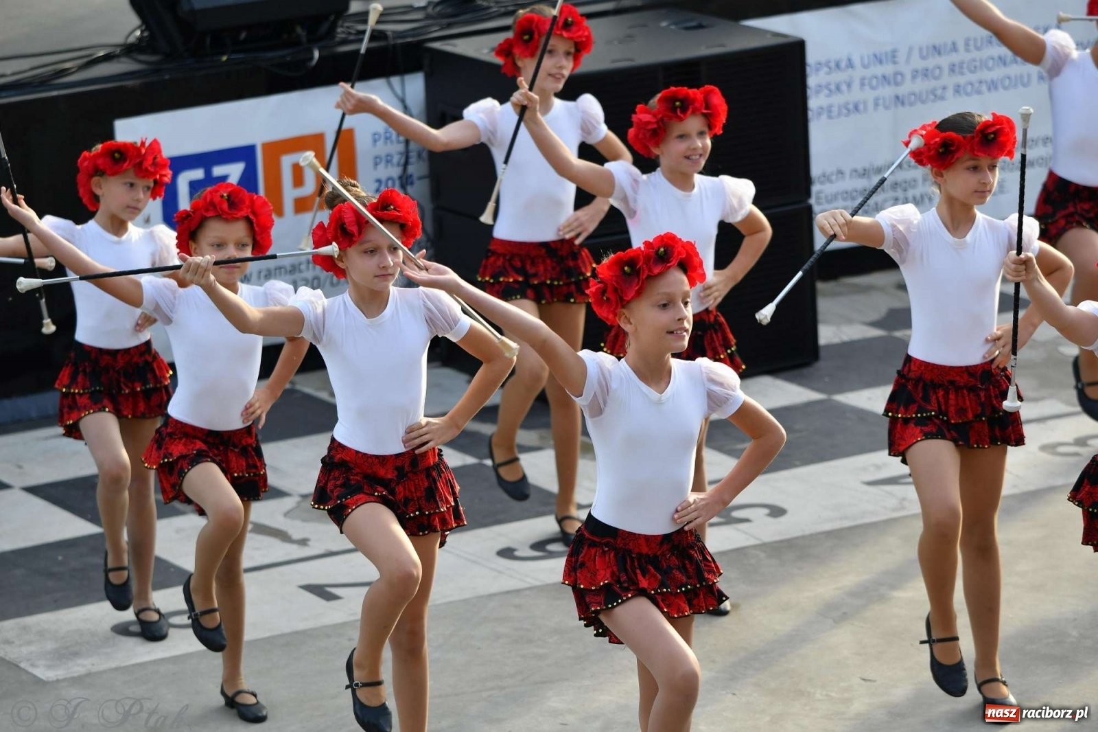 Zdjęcie w galerii na portalu naszraciborz.pl: Racibórz pożegnał na bulwarach lato [FOTO]  wiadomości z regionu