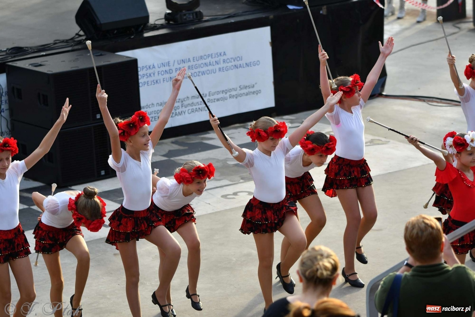 Zdjęcie w galerii na portalu naszraciborz.pl: Racibórz pożegnał na bulwarach lato [FOTO]  wiadomości z regionu
