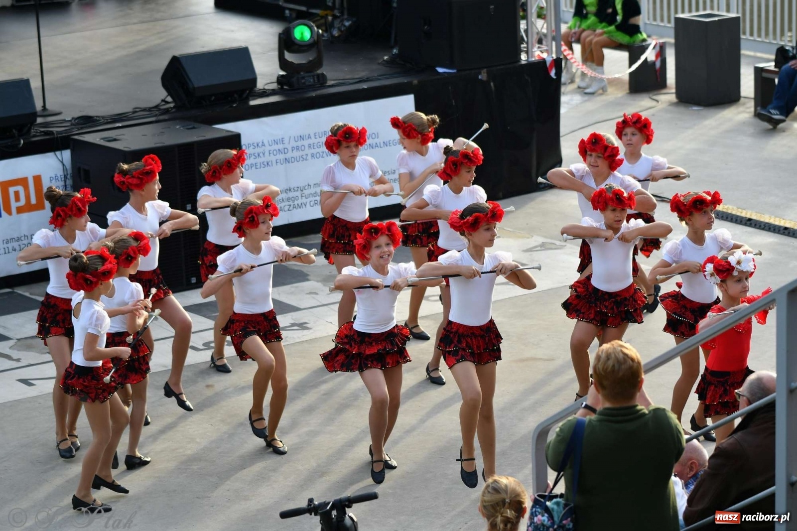 Zdjęcie w galerii na portalu naszraciborz.pl: Racibórz pożegnał na bulwarach lato [FOTO]  wiadomości z regionu