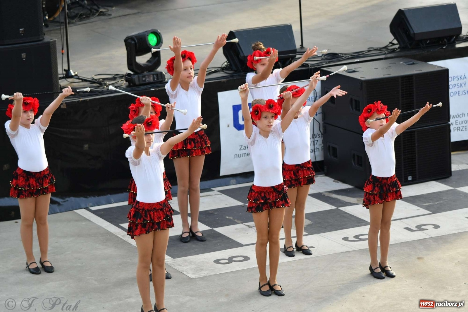 Zdjęcie w galerii na portalu naszraciborz.pl: Racibórz pożegnał na bulwarach lato [FOTO]  wiadomości z regionu