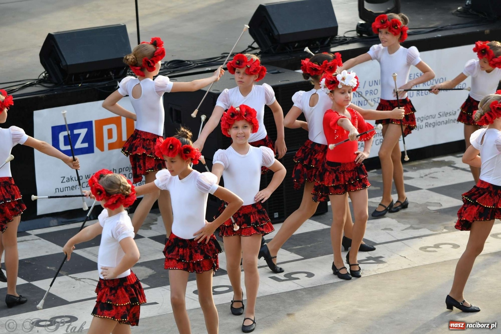 Zdjęcie w galerii na portalu naszraciborz.pl: Racibórz pożegnał na bulwarach lato [FOTO]  wiadomości z regionu