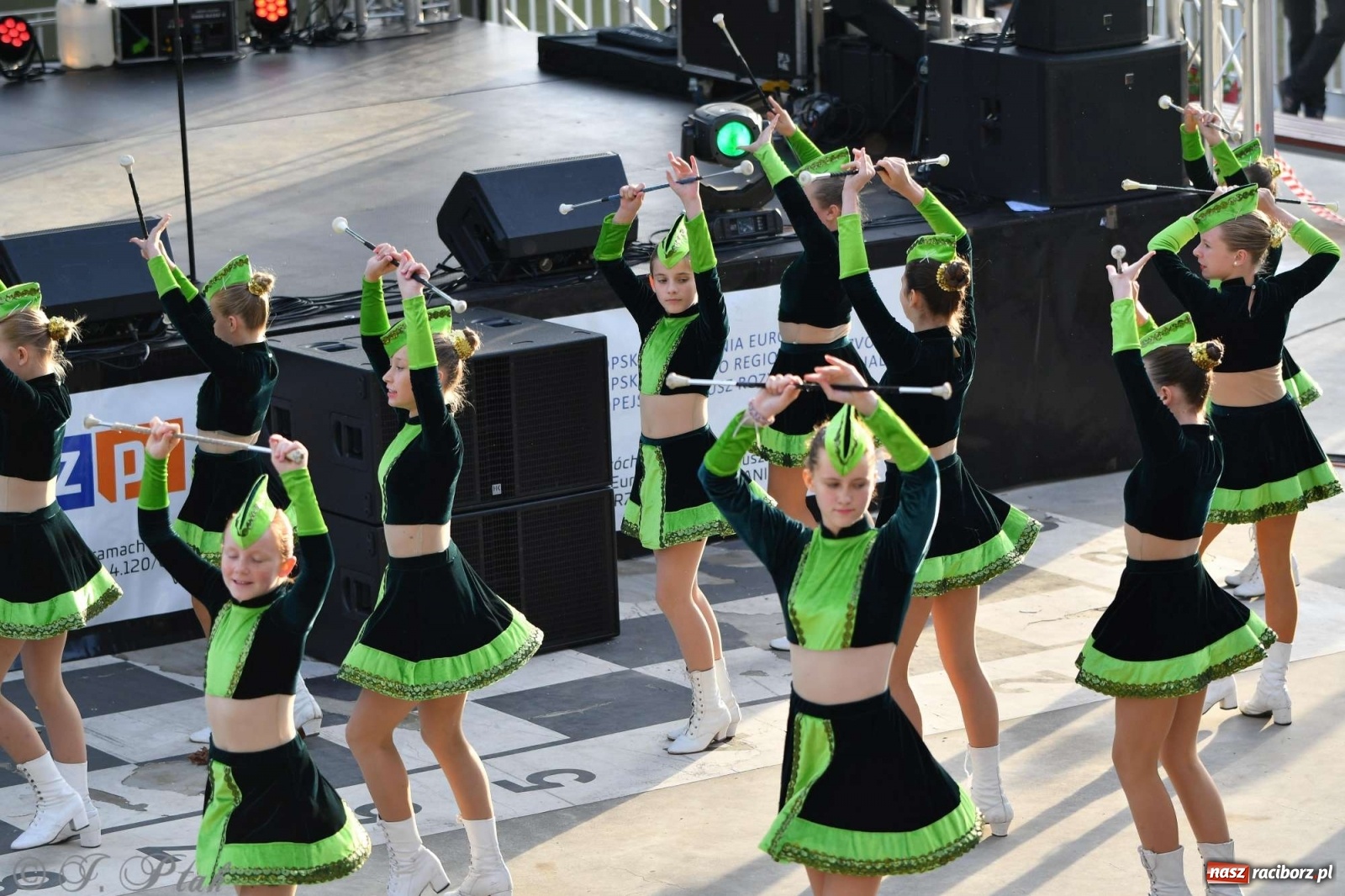 Zdjęcie w galerii na portalu naszraciborz.pl: Racibórz pożegnał na bulwarach lato [FOTO]  wiadomości z regionu