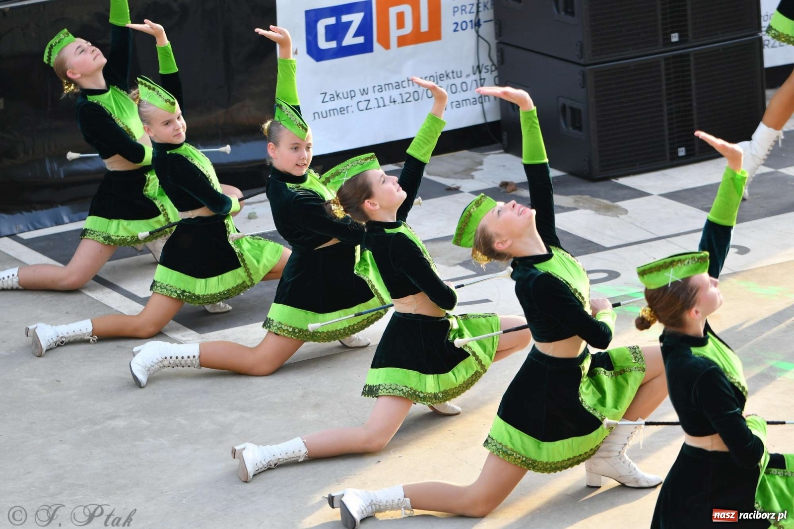 Zdjęcie w galerii na portalu naszraciborz.pl: Racibórz pożegnał na bulwarach lato [FOTO]  wiadomości z regionu