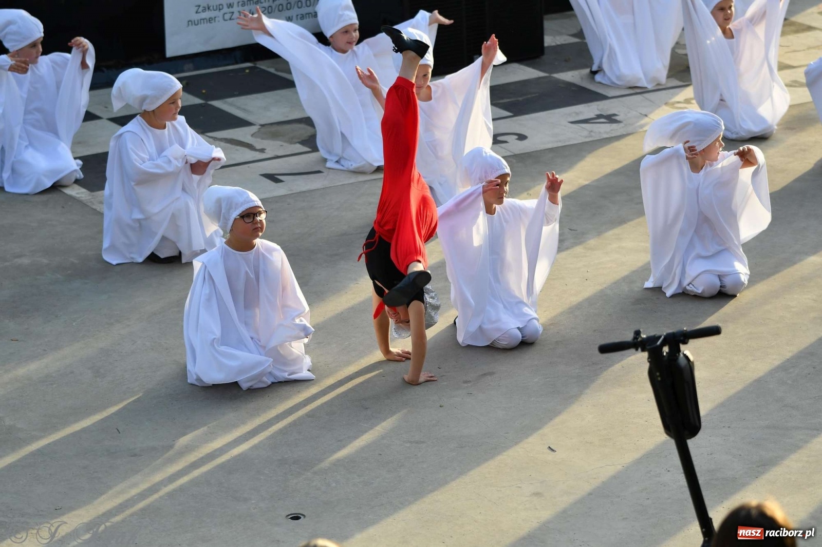 Zdjęcie w galerii na portalu naszraciborz.pl: Racibórz pożegnał na bulwarach lato [FOTO]  wiadomości z regionu