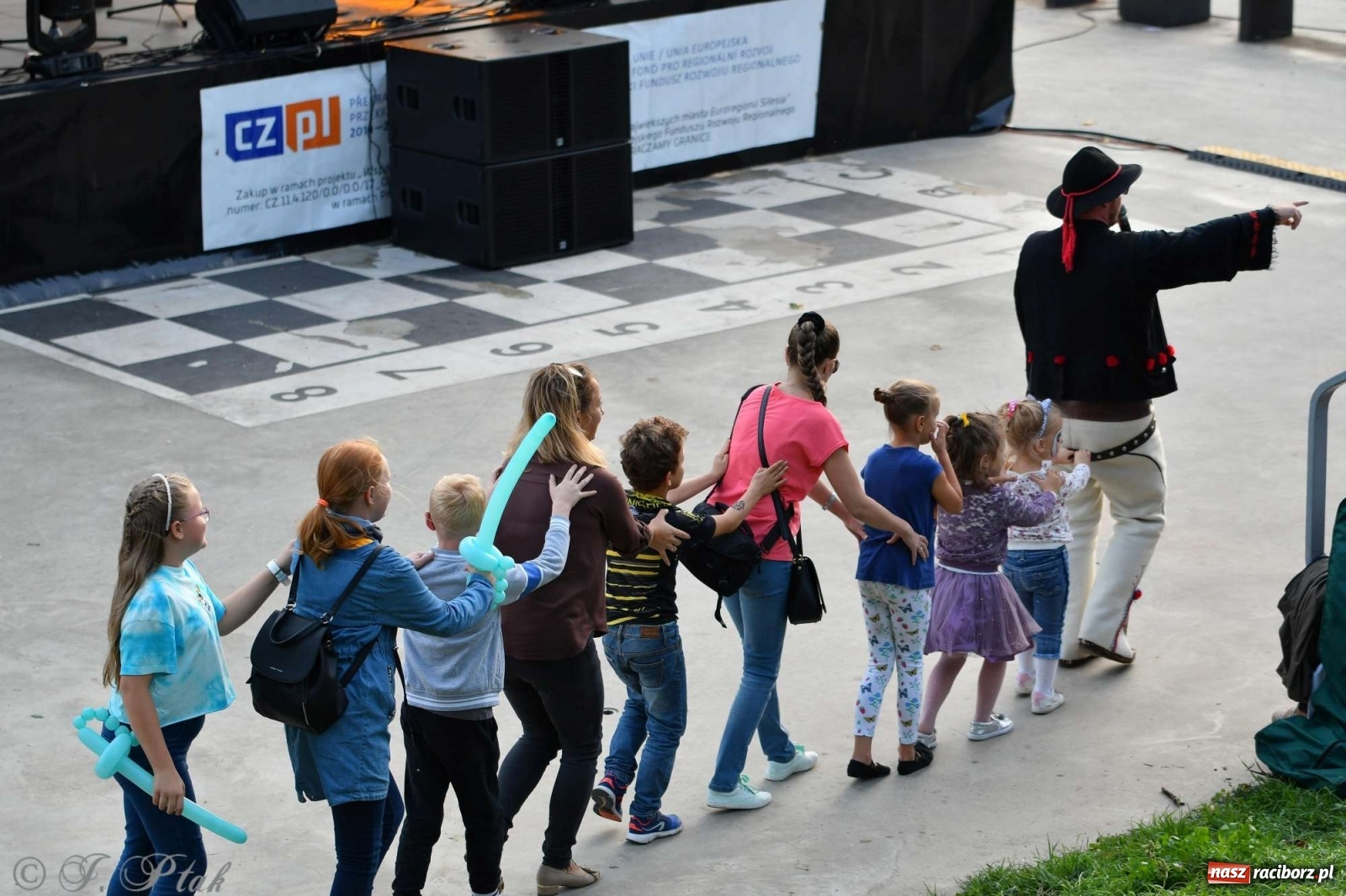 Zdjęcie w galerii na portalu naszraciborz.pl: Racibórz pożegnał na bulwarach lato [FOTO]  wiadomości z regionu
