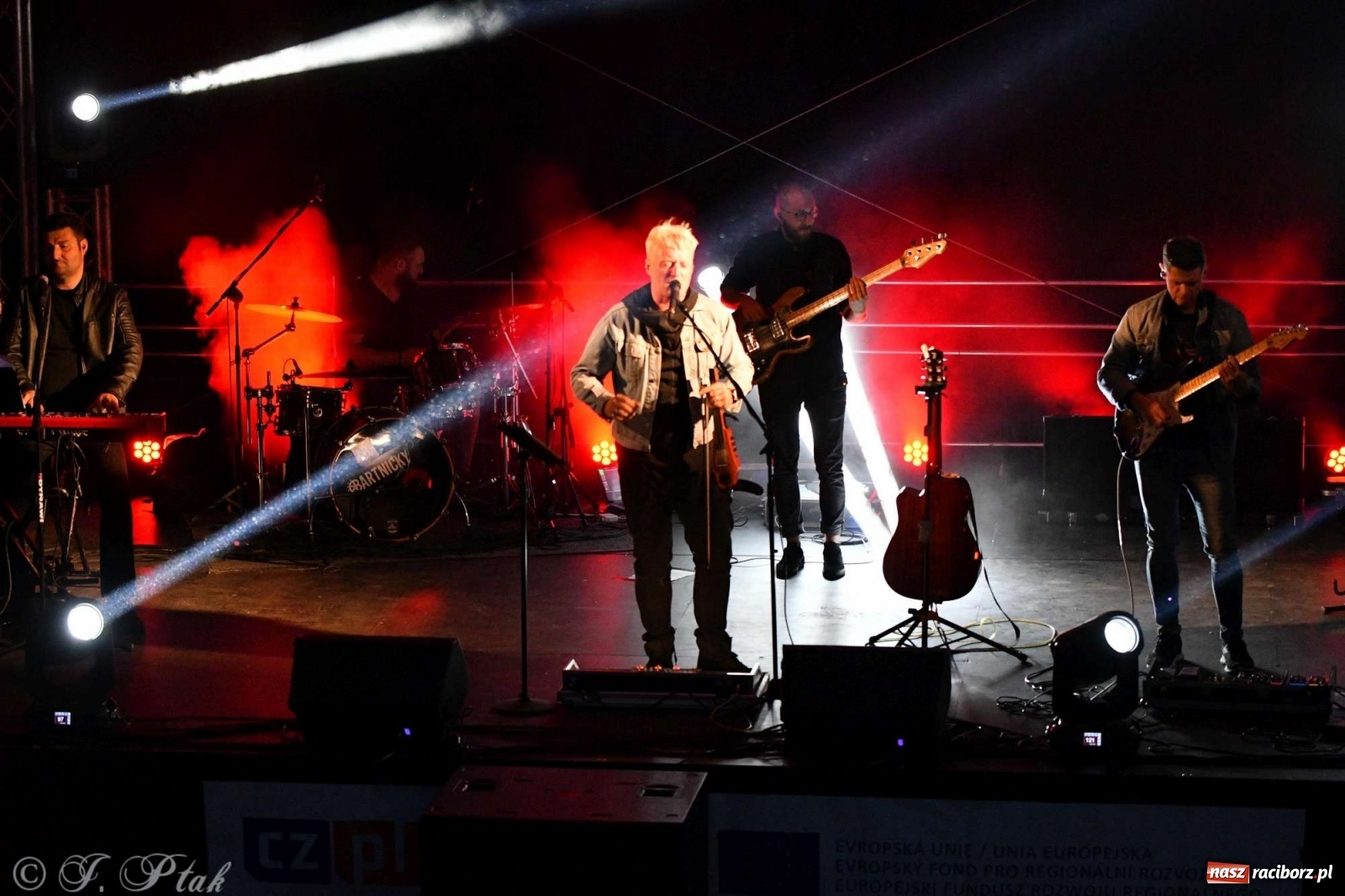 Zdjęcie w galerii na portalu naszraciborz.pl: Racibórz pożegnał na bulwarach lato [FOTO]  wiadomości z regionu
