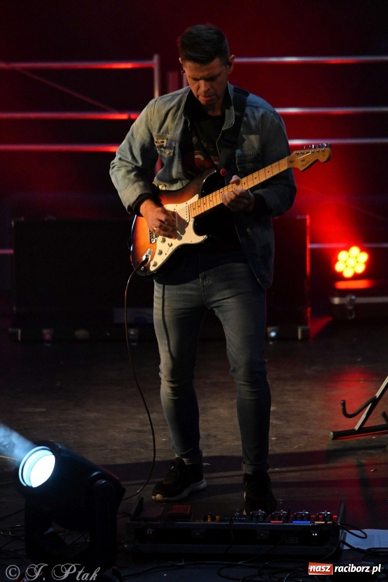 Zdjęcie w galerii na portalu naszraciborz.pl: Racibórz pożegnał na bulwarach lato [FOTO]  wiadomości z regionu