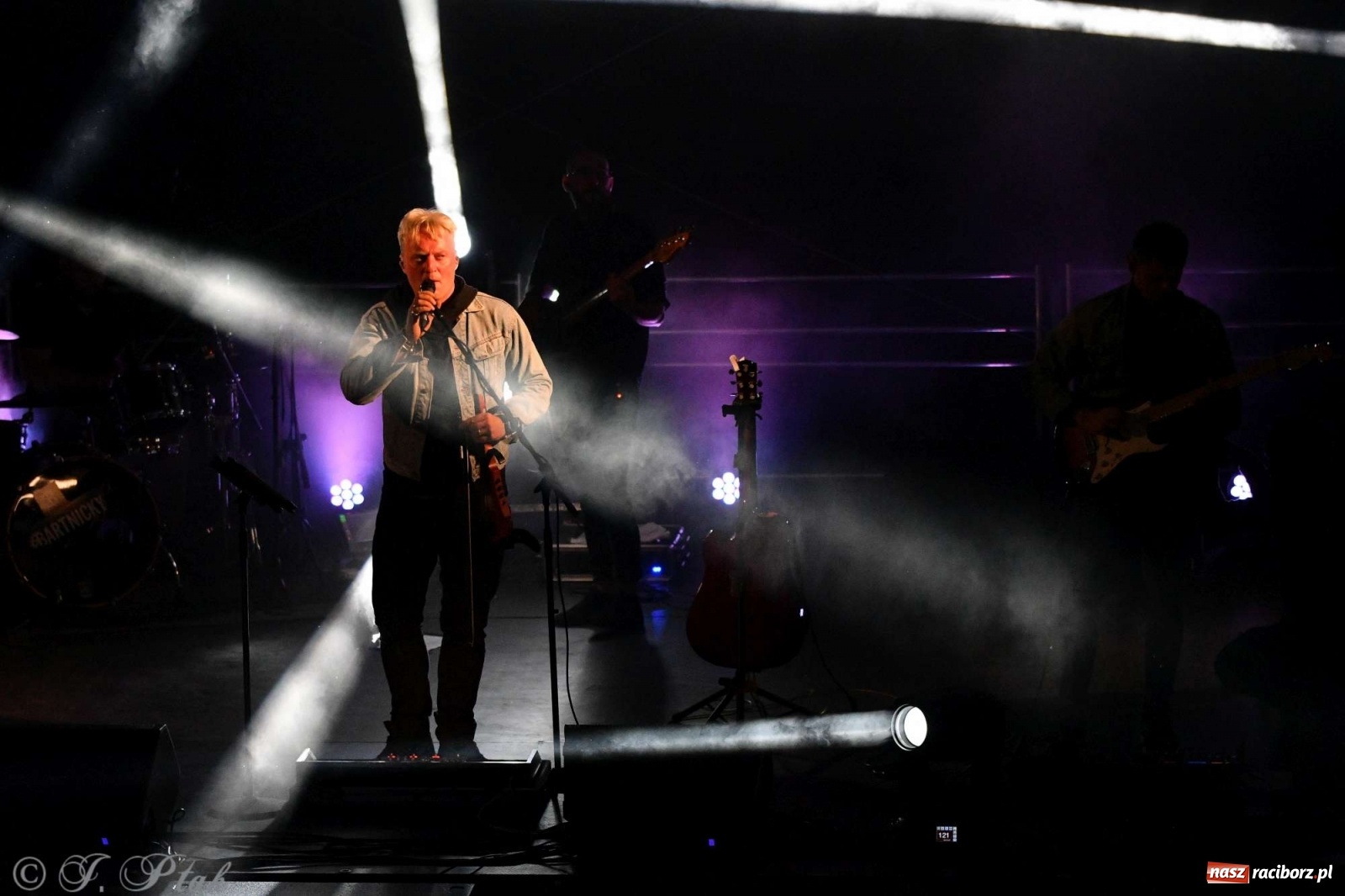 Zdjęcie w galerii na portalu naszraciborz.pl: Racibórz pożegnał na bulwarach lato [FOTO]  wiadomości z regionu