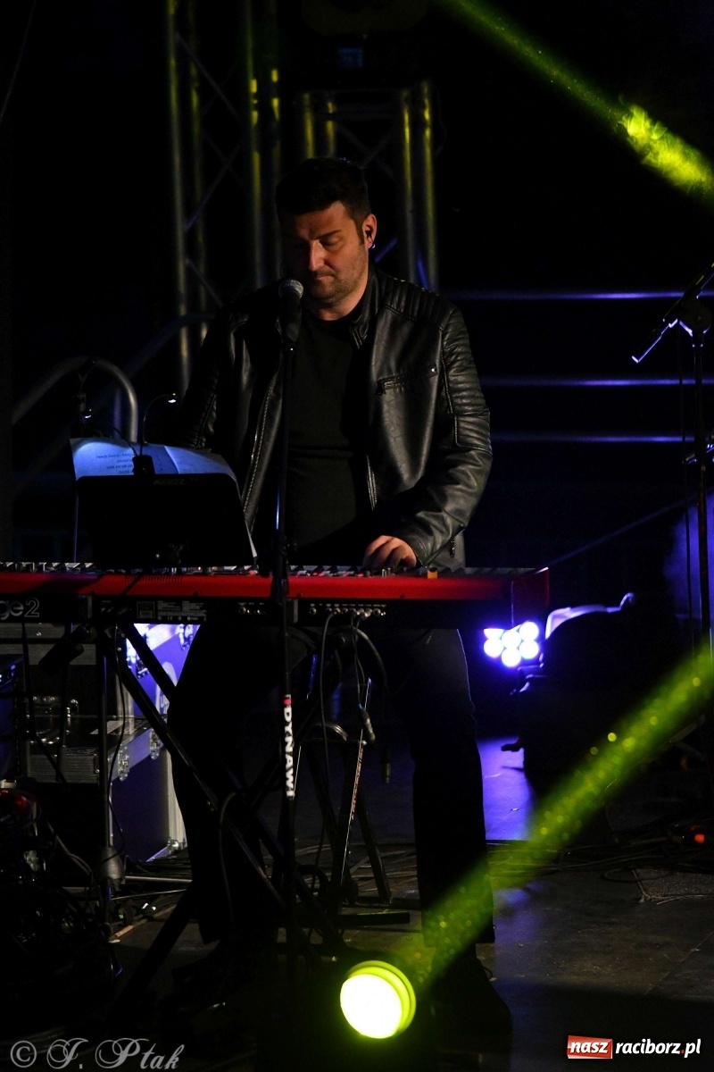 Zdjęcie w galerii na portalu naszraciborz.pl: Racibórz pożegnał na bulwarach lato [FOTO]  wiadomości z regionu