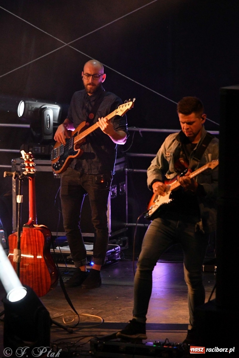 Zdjęcie w galerii na portalu naszraciborz.pl: Racibórz pożegnał na bulwarach lato [FOTO]  wiadomości z regionu