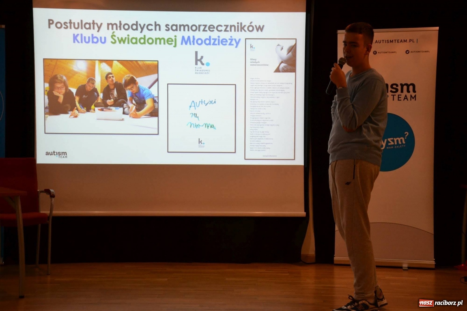 Zdjęcie w galerii na portalu naszraciborz.pl: Porozmawiajmy o autyzmie. Konferencja szkoleniowo-naukowa na zamku wiadomości z regionu