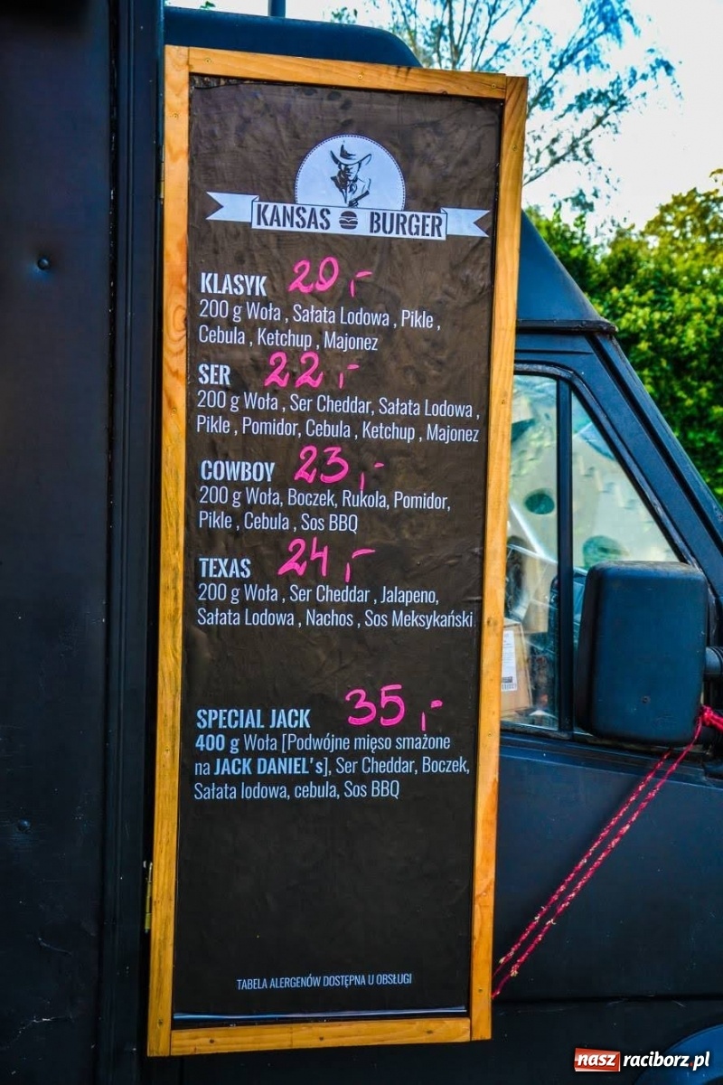 Zdjęcie w galerii na portalu naszraciborz.pl: Do Raciborza zjechały food trucki [FOTO] wiadomości z regionu