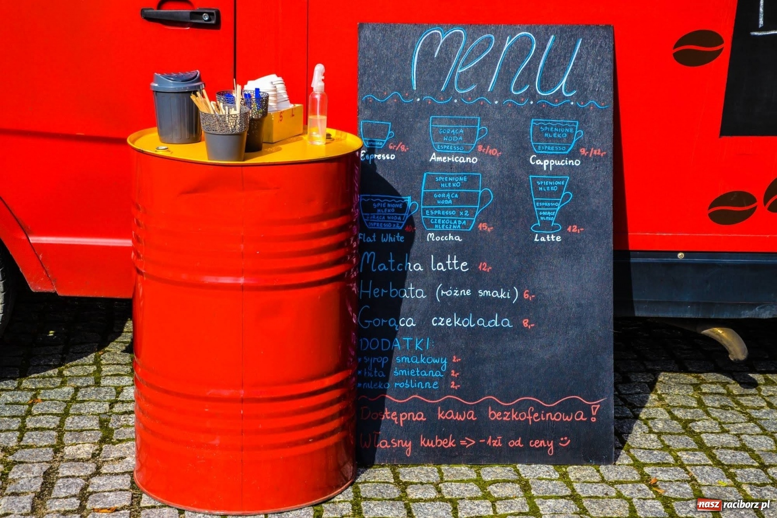 Zdjęcie w galerii na portalu naszraciborz.pl: Do Raciborza zjechały food trucki [FOTO] wiadomości z regionu