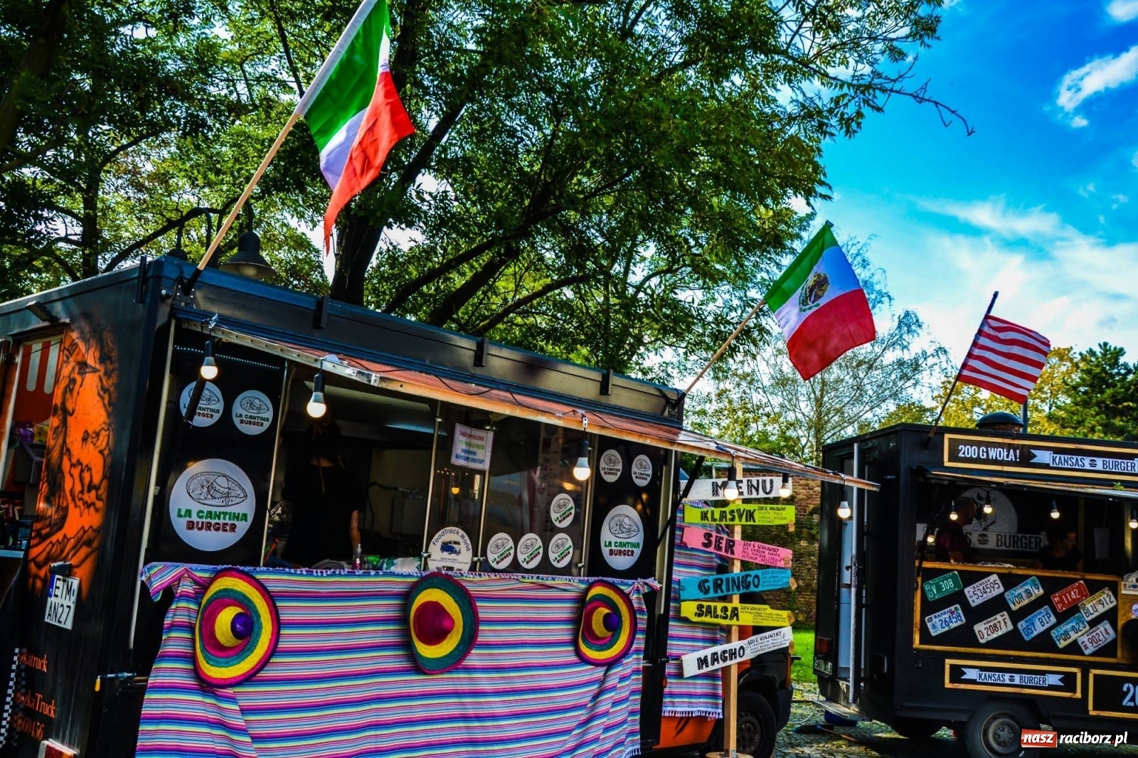 Zdjęcie w galerii na portalu naszraciborz.pl: Do Raciborza zjechały food trucki [FOTO] wiadomości z regionu