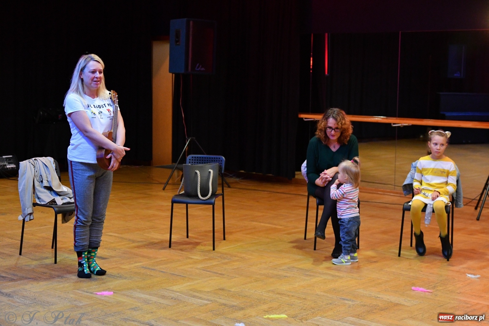 Zdjęcie w galerii na portalu naszraciborz.pl: RCK. Detektyw Nutka na tropie... melodii  wiadomości z regionu