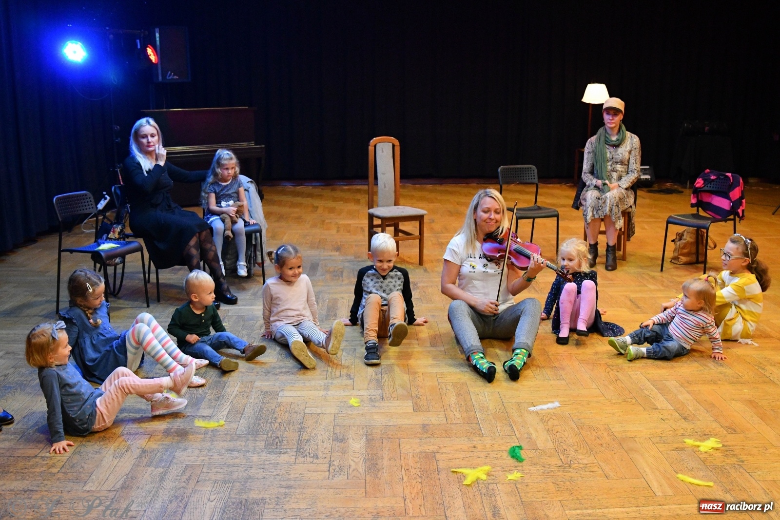 Zdjęcie w galerii na portalu naszraciborz.pl: RCK. Detektyw Nutka na tropie... melodii  wiadomości z regionu