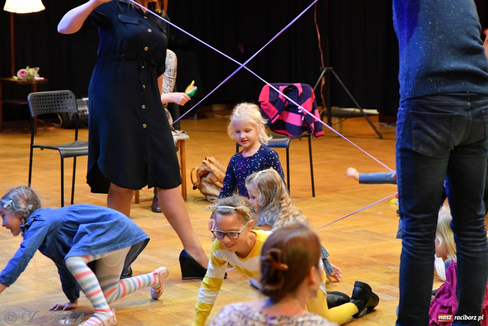 Zdjęcie w galerii na portalu naszraciborz.pl: RCK. Detektyw Nutka na tropie... melodii  wiadomości z regionu