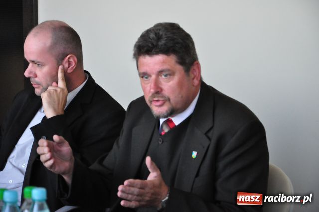 Zdjęcie w galerii na portalu naszraciborz.pl: Odrolnienie jak kłoda pod nogi wiadomości z regionu