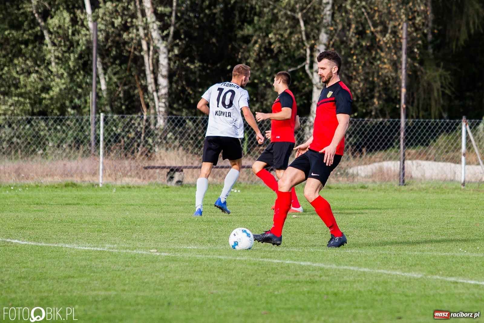 Zdjęcie w galerii na portalu naszraciborz.pl: Wyrównany bój Płomienia z Odrą [FOTO] wiadomości z regionu
