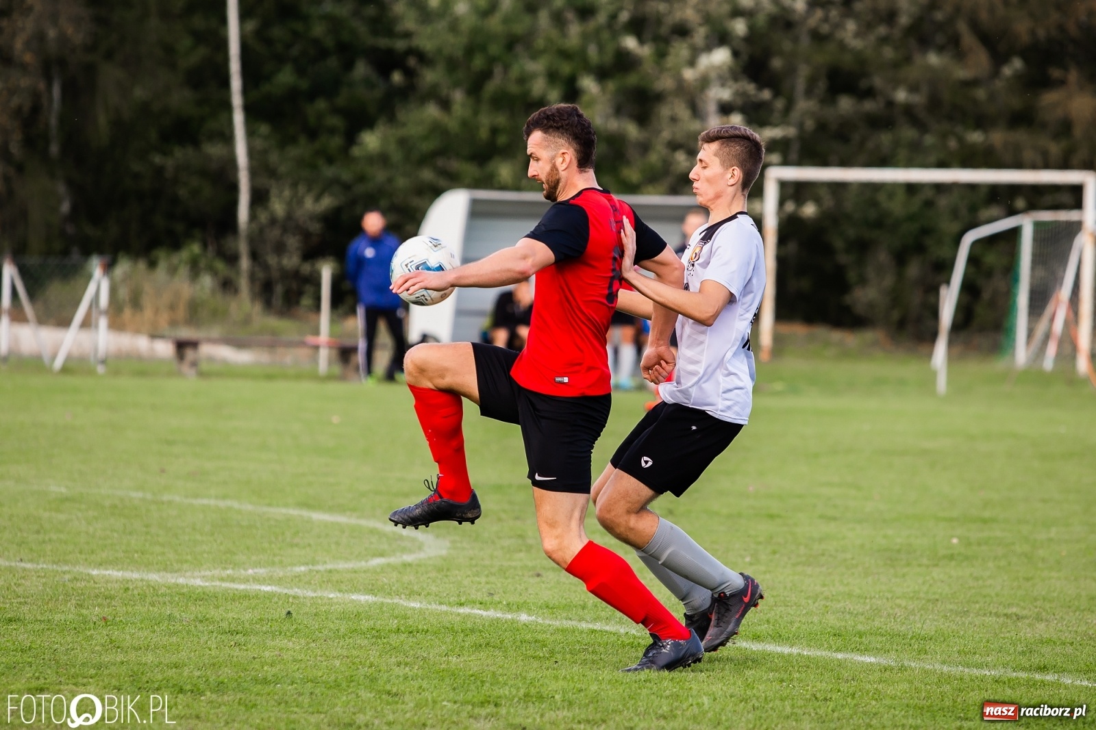 Zdjęcie w galerii na portalu naszraciborz.pl: Wyrównany bój Płomienia z Odrą [FOTO] wiadomości z regionu