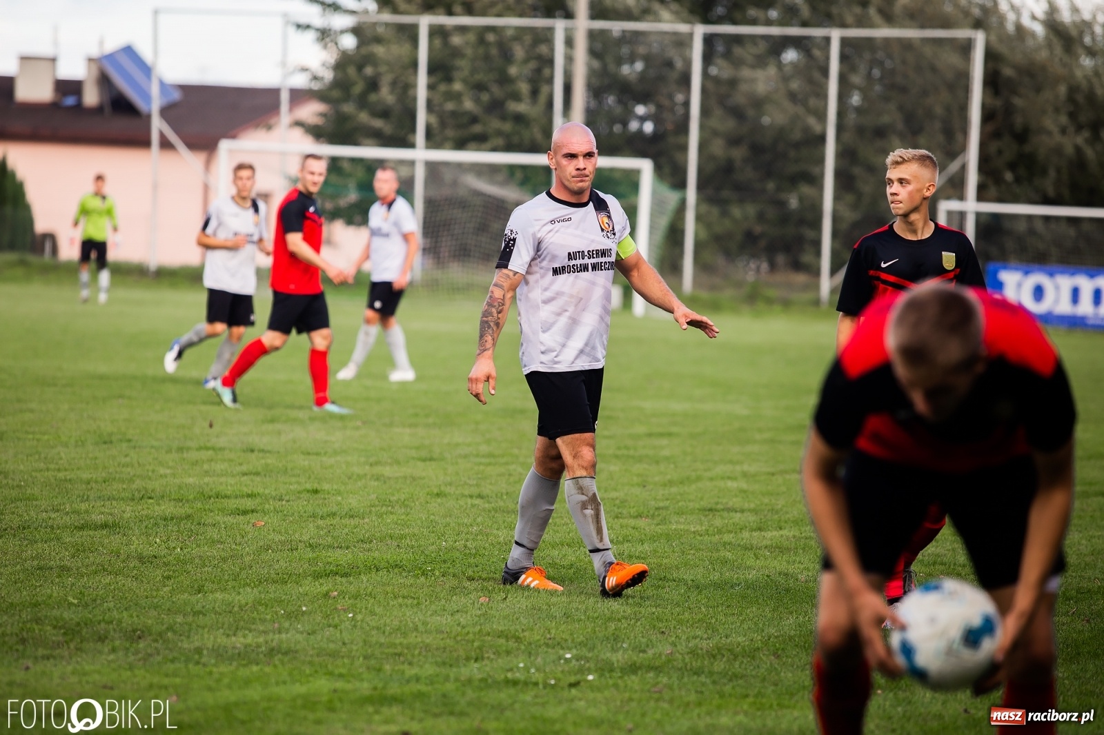 Zdjęcie w galerii na portalu naszraciborz.pl: Wyrównany bój Płomienia z Odrą [FOTO] wiadomości z regionu