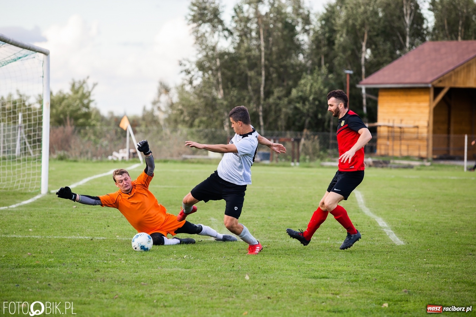 Zdjęcie w galerii na portalu naszraciborz.pl: Wyrównany bój Płomienia z Odrą [FOTO] wiadomości z regionu