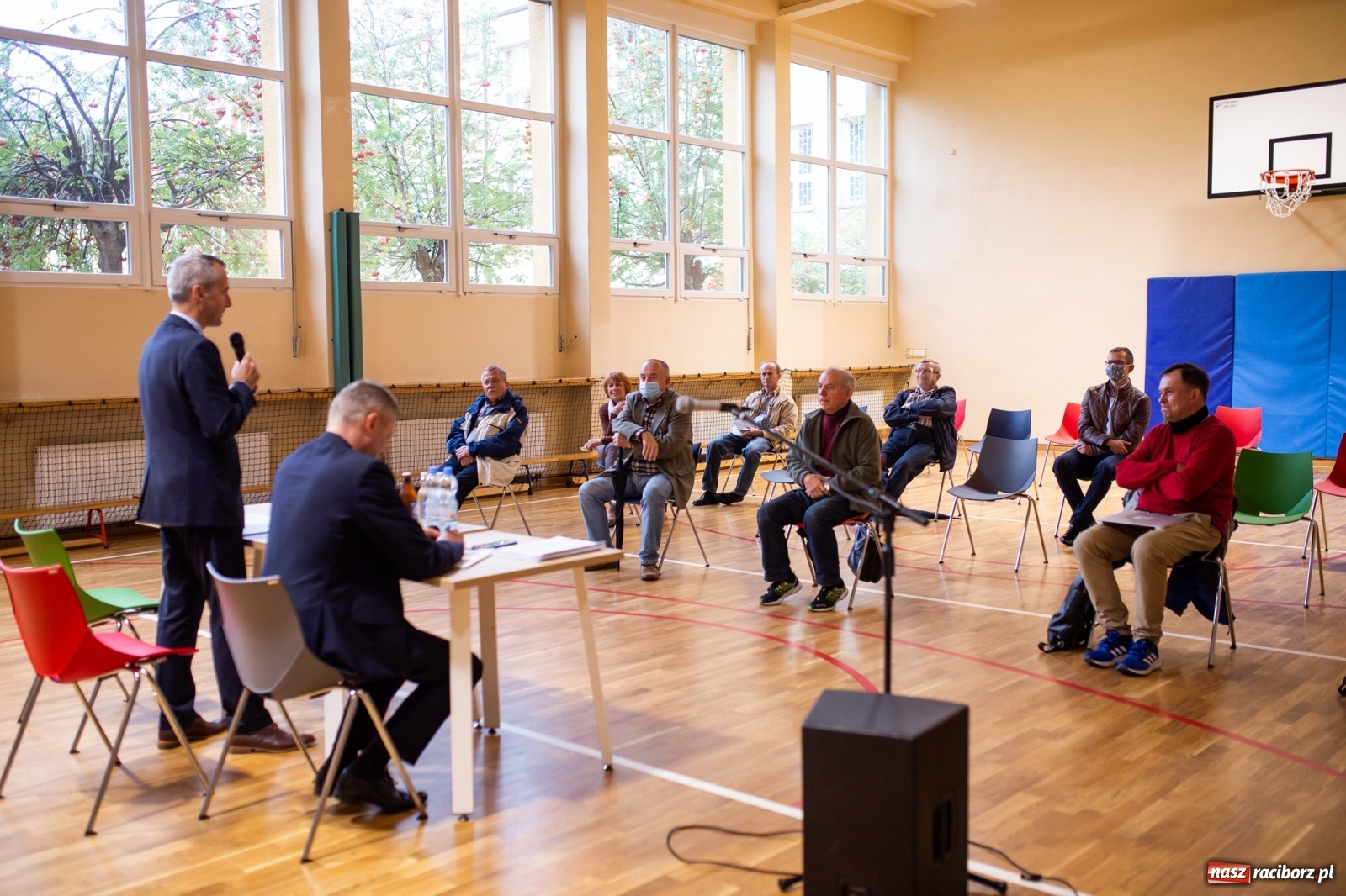 Zdjęcie w galerii na portalu naszraciborz.pl: Prezydent w centrum. Frekwencja słaba  wiadomości z regionu