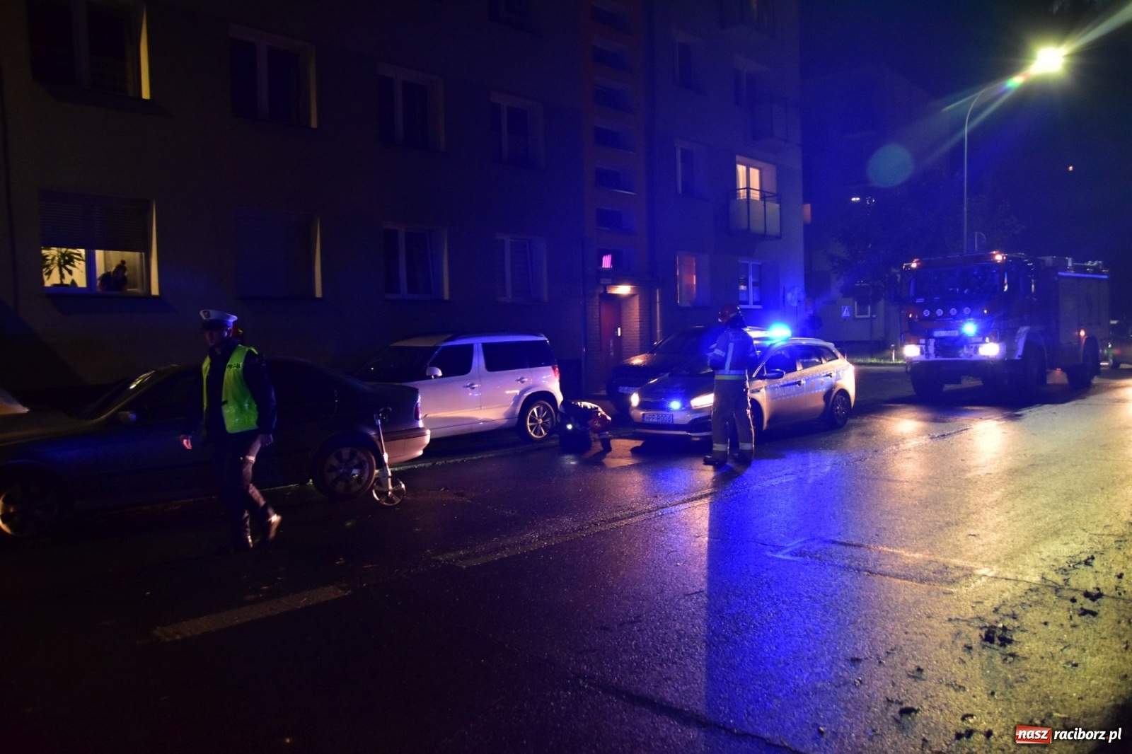 Zdjęcie w galerii na portalu naszraciborz.pl: Zderzenie na Ogrodowej. Sprawca zbiegł  wiadomości z regionu