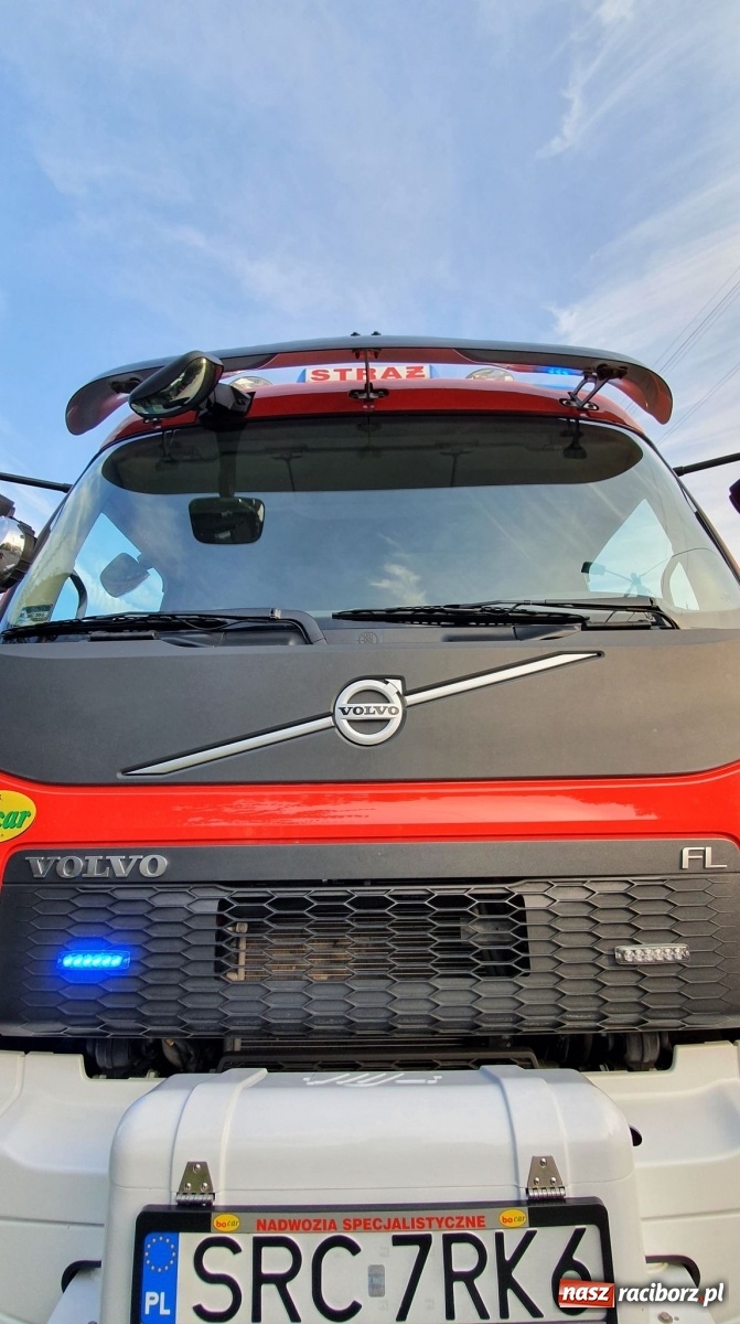 Zdjęcie w galerii na portalu naszraciborz.pl: Raport 998. Silny wiatr przysporzył pracy strażakom wiadomości z regionu