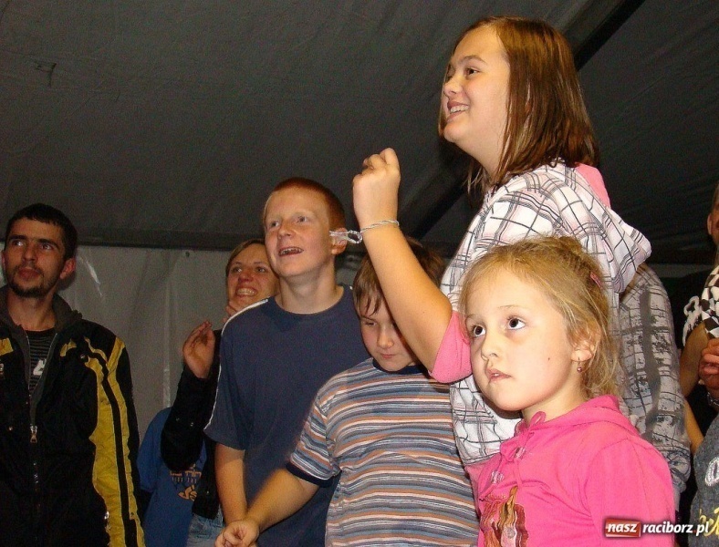 Zdjęcie w galerii na portalu naszraciborz.pl: Bawili się dwa dni i dwie noce wiadomości z regionu