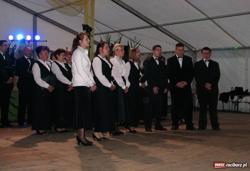 Zdjęcie w galerii na portalu naszraciborz.pl: Bawili się dwa dni i dwie noce wiadomości z regionu