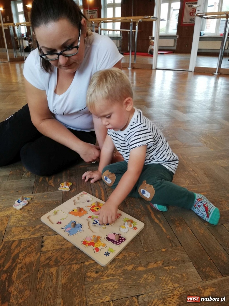 Zdjęcie w galerii na portalu naszraciborz.pl: Rozpoczęcie zajęć Fiku-miku w RCK wiadomości z regionu