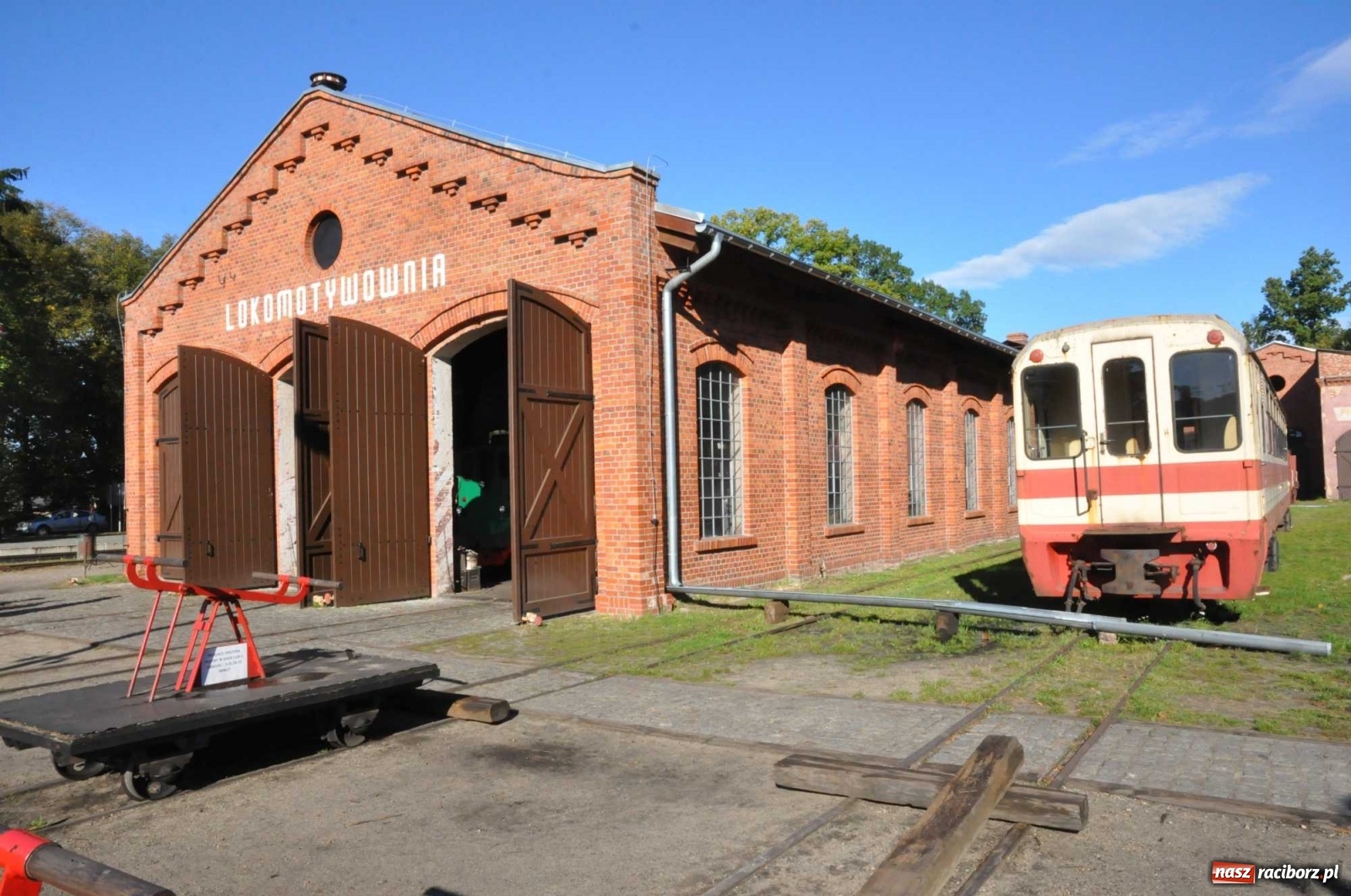 Zdjęcie w galerii na portalu naszraciborz.pl: Drugie życie rudzkiej kolejki. Niech znów jedzie aż do Raciborza...  wiadomości z regionu