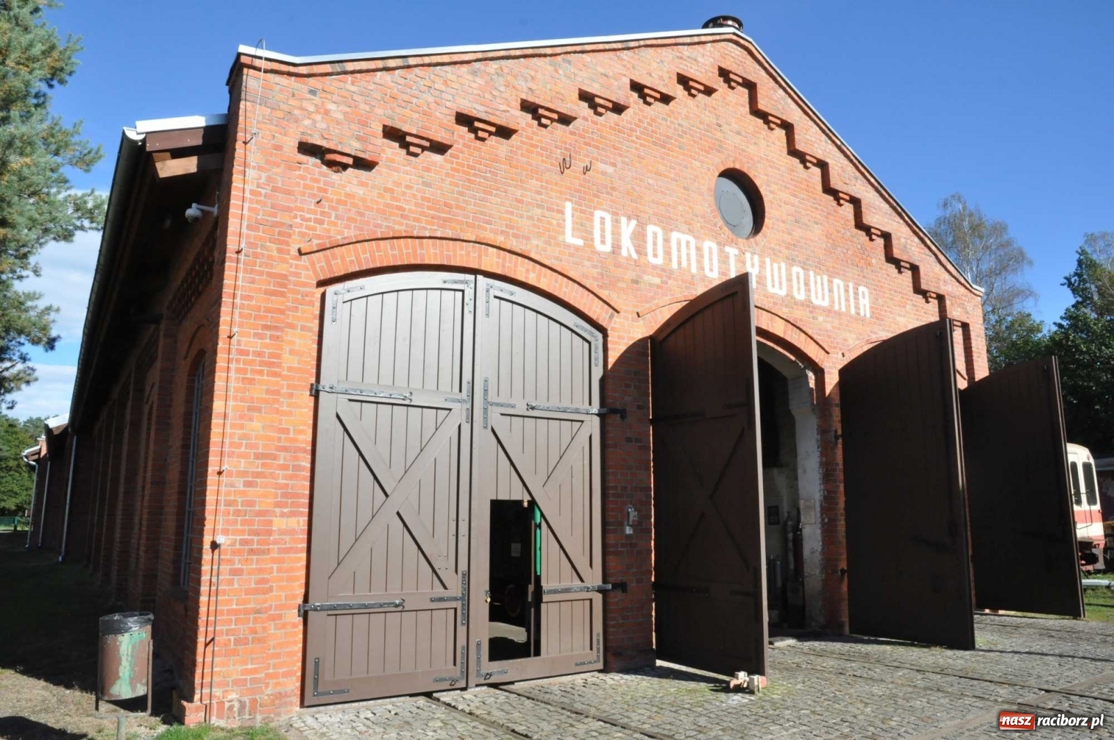 Zdjęcie w galerii na portalu naszraciborz.pl: Drugie życie rudzkiej kolejki. Niech znów jedzie aż do Raciborza...  wiadomości z regionu