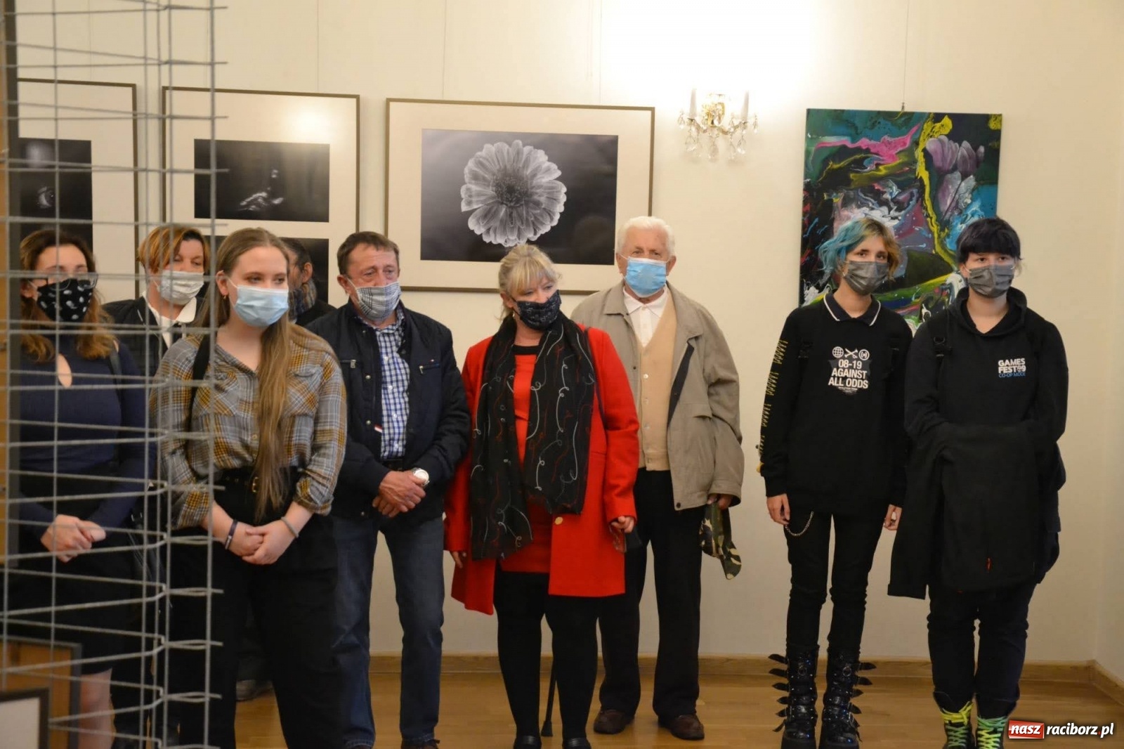 Zdjęcie w galerii na portalu naszraciborz.pl: Dyplomy 2020 - wernisaż wystawy na zamku wiadomości z regionu