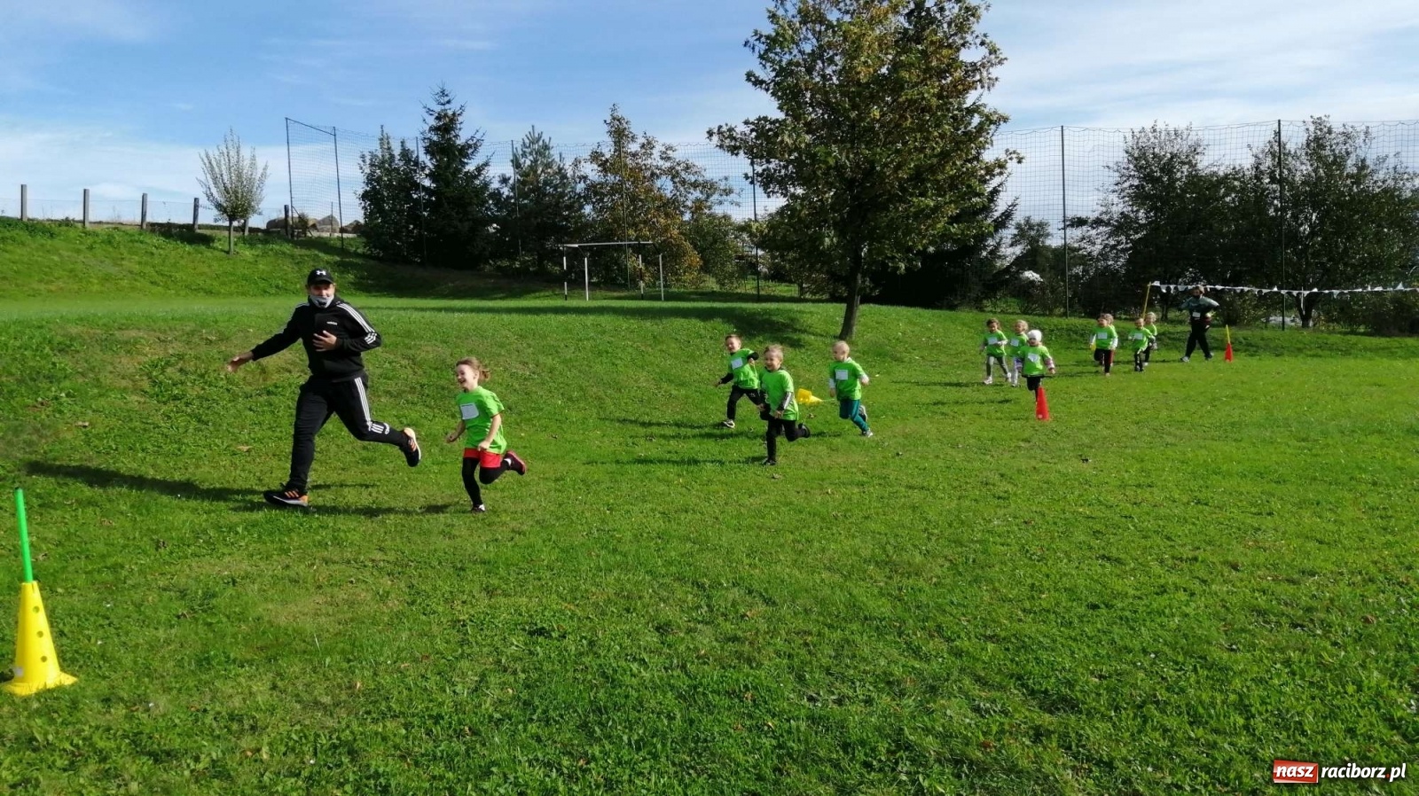 Zdjęcie w galerii na portalu naszraciborz.pl: VI Ogólnopolski Bieg Przedszkolaków Sprintem do Maratonu  wiadomości z regionu