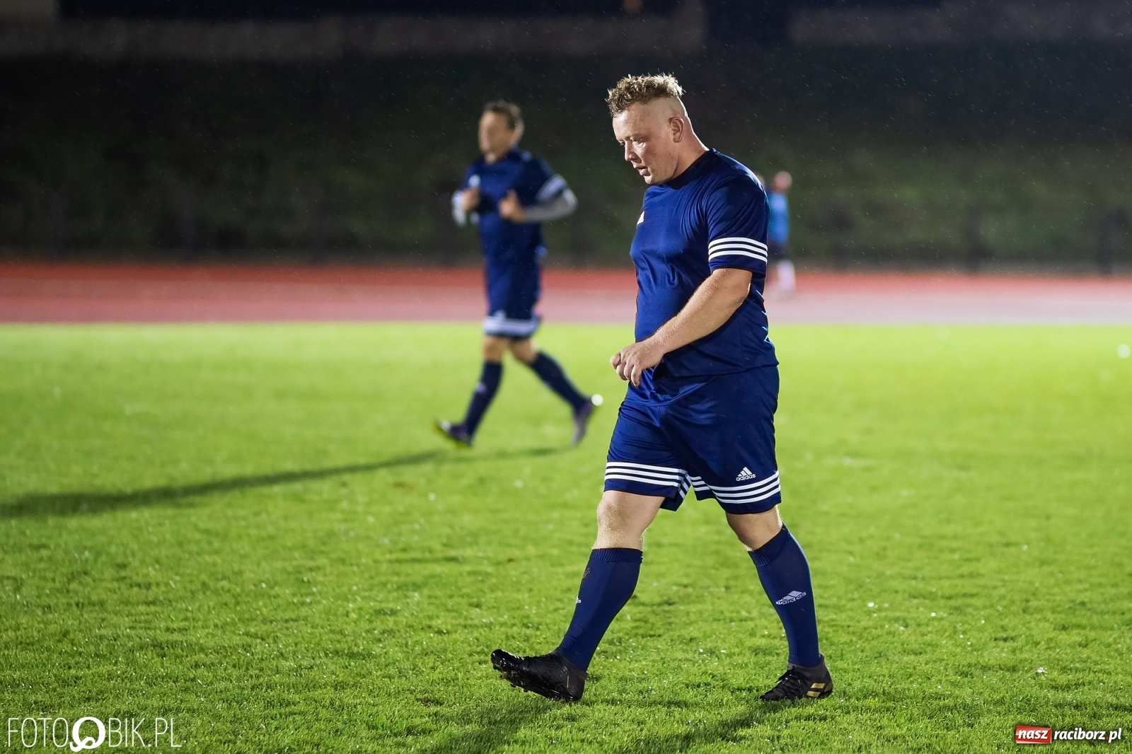 Zdjęcie w galerii na portalu naszraciborz.pl: Oldstars Cup na Zamkowej. Oldboje rywalizowali o puchar dyrektora OSiR [FOTO] wiadomości z regionu