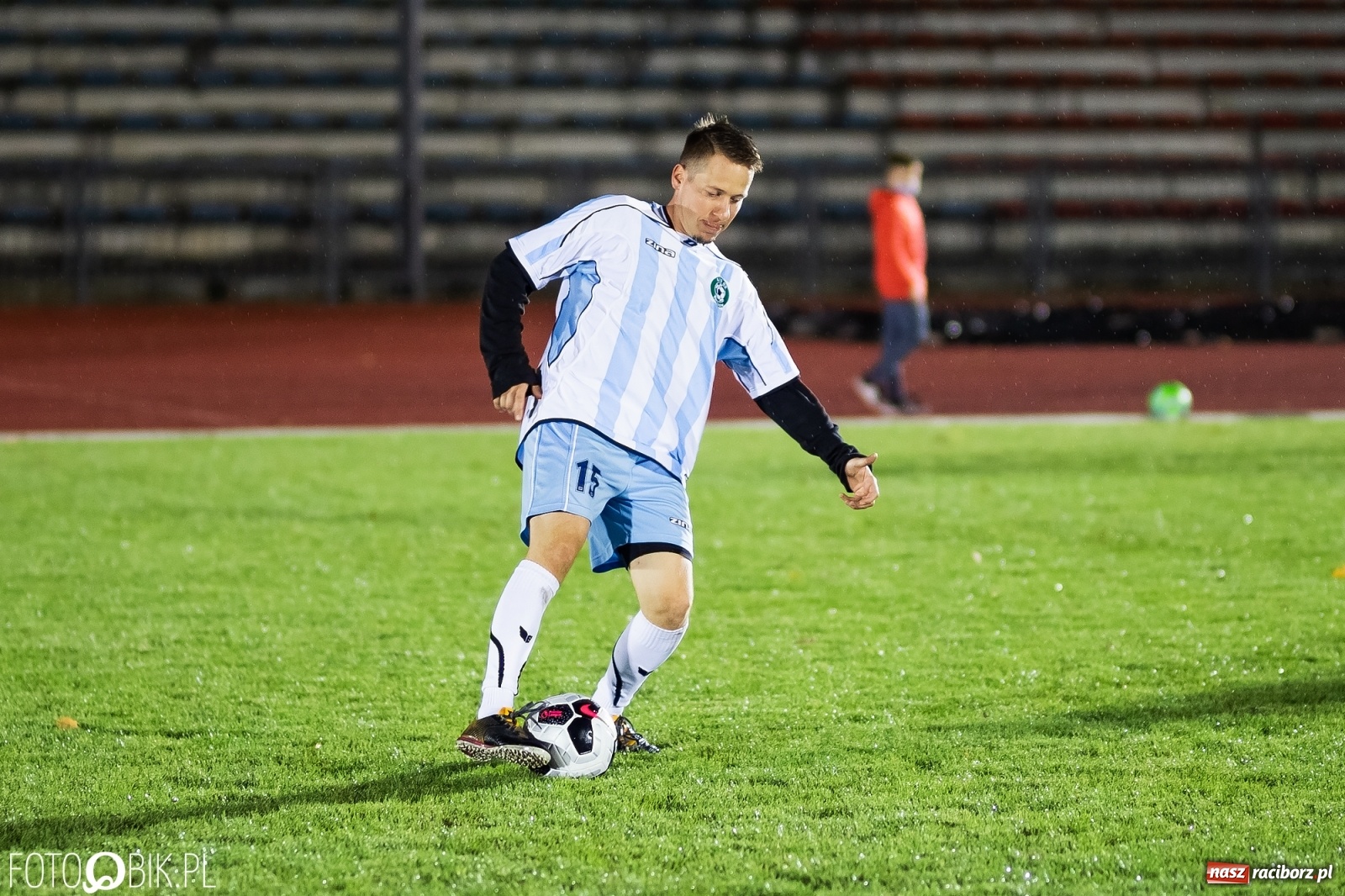 Zdjęcie w galerii na portalu naszraciborz.pl: Oldstars Cup na Zamkowej. Oldboje rywalizowali o puchar dyrektora OSiR [FOTO] wiadomości z regionu