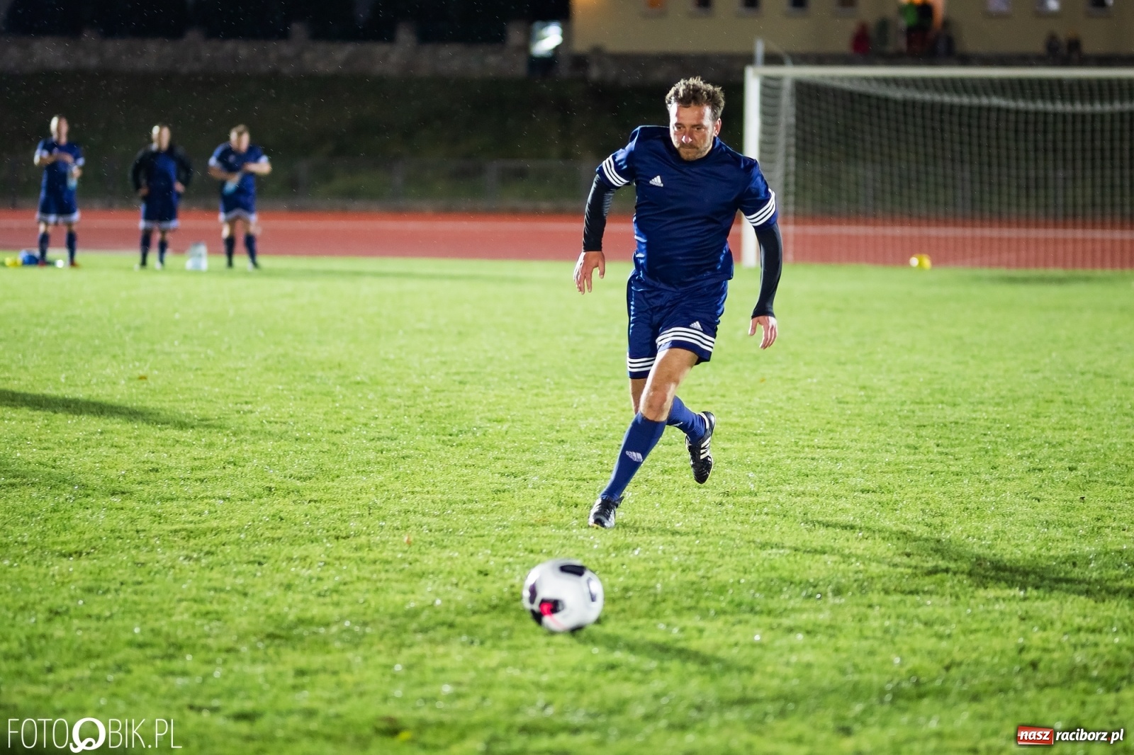 Zdjęcie w galerii na portalu naszraciborz.pl: Oldstars Cup na Zamkowej. Oldboje rywalizowali o puchar dyrektora OSiR [FOTO] wiadomości z regionu