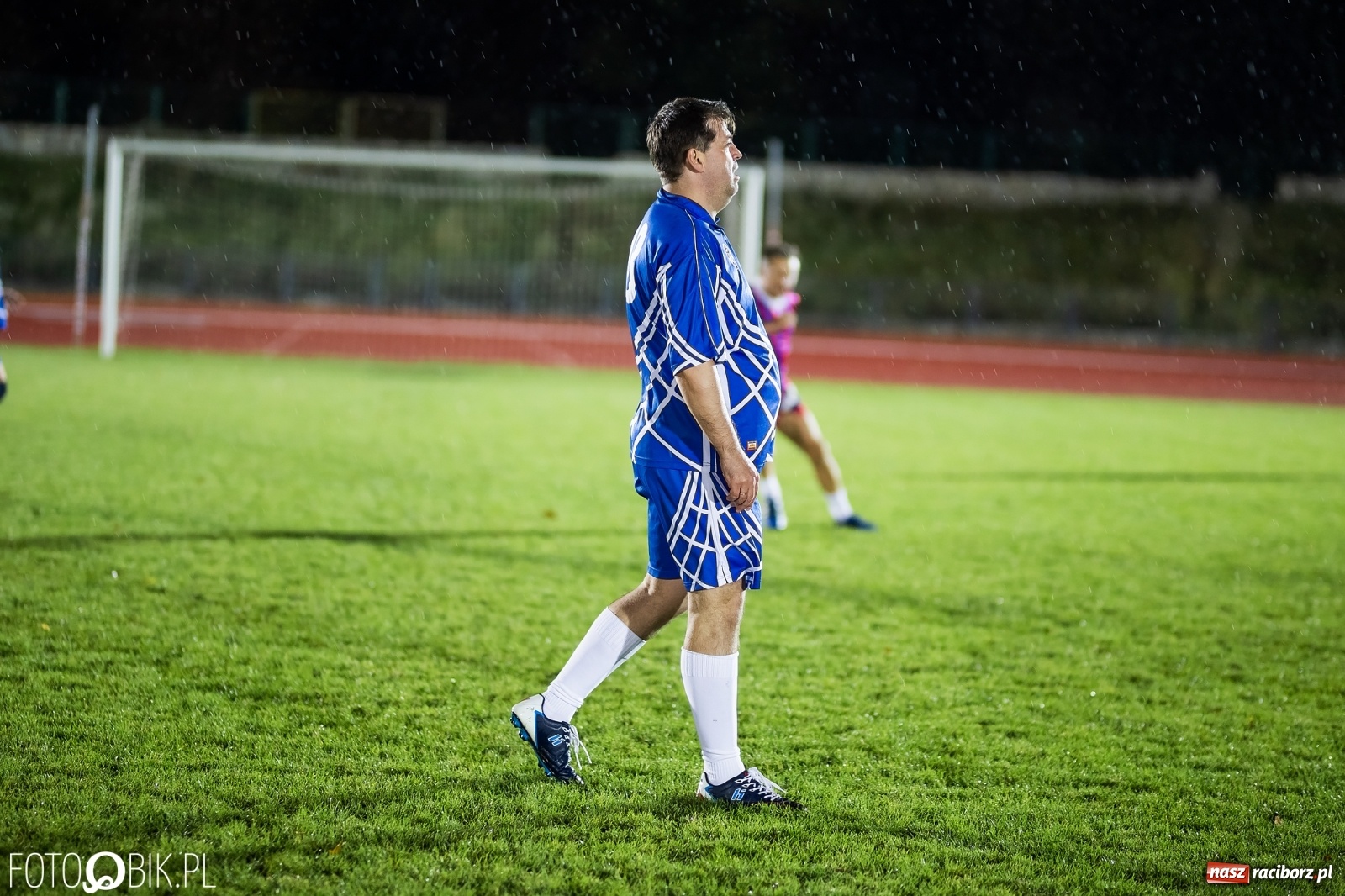 Zdjęcie w galerii na portalu naszraciborz.pl: Oldstars Cup na Zamkowej. Oldboje rywalizowali o puchar dyrektora OSiR [FOTO] wiadomości z regionu