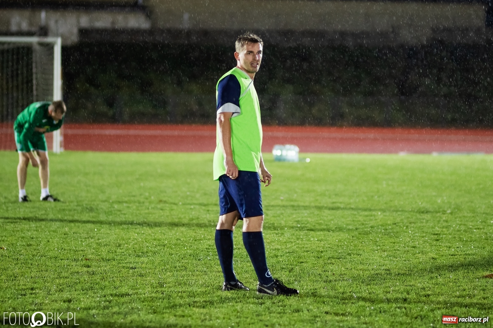 Zdjęcie w galerii na portalu naszraciborz.pl: Oldstars Cup na Zamkowej. Oldboje rywalizowali o puchar dyrektora OSiR [FOTO] wiadomości z regionu