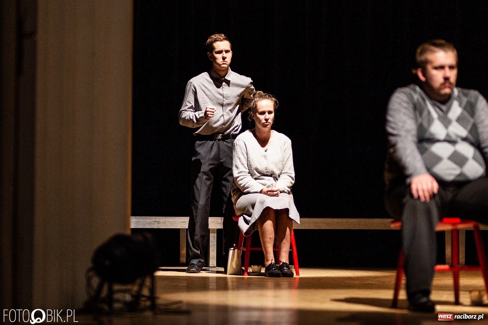 Zdjęcie w galerii na portalu naszraciborz.pl: Spektakl Jo był ukradziony na deskach sceny RCK [FOTO] wiadomości z regionu