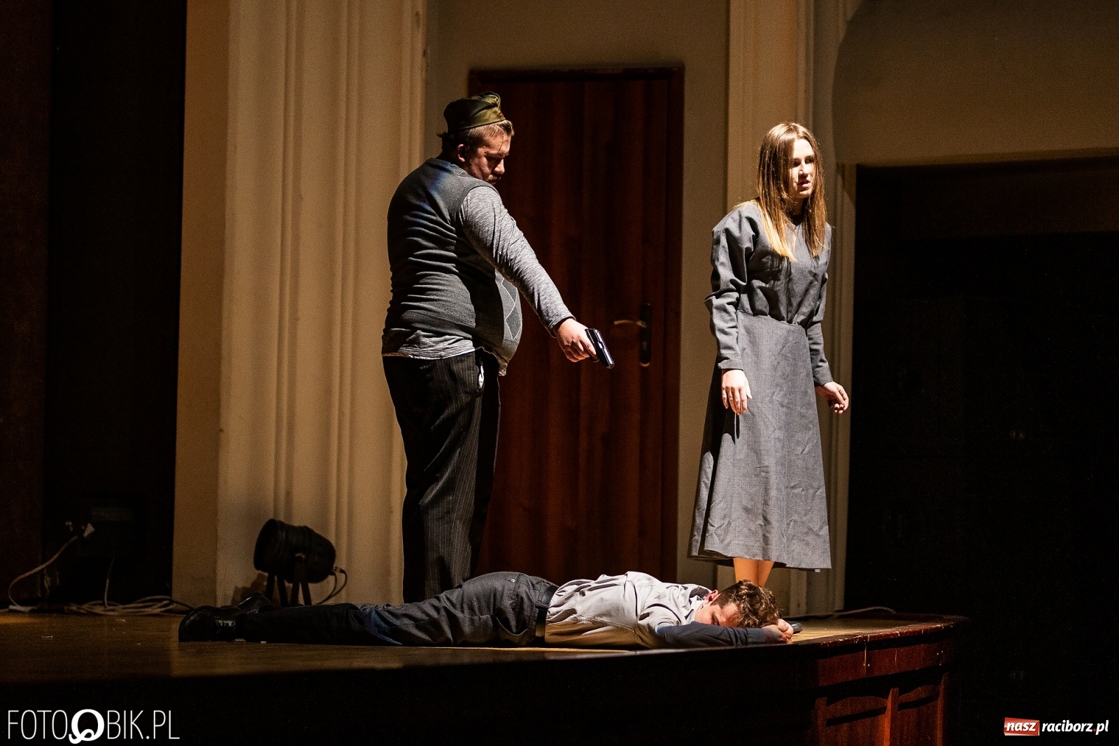 Zdjęcie w galerii na portalu naszraciborz.pl: Spektakl Jo był ukradziony na deskach sceny RCK [FOTO] wiadomości z regionu