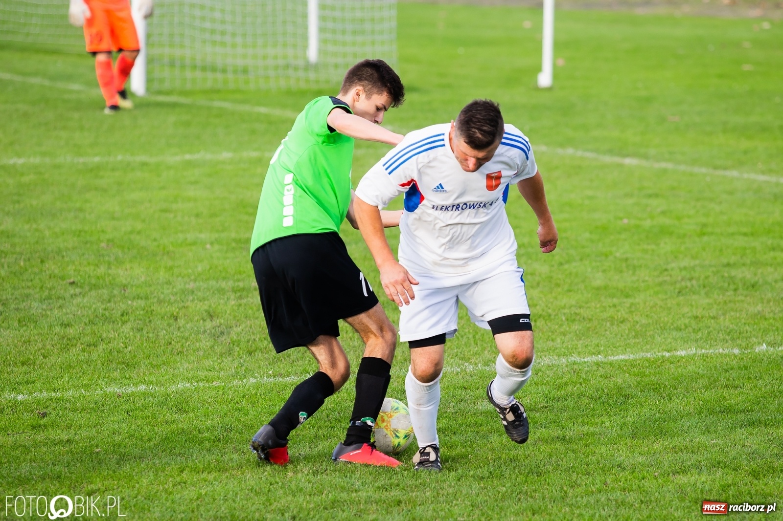 Zdjęcie w galerii na portalu naszraciborz.pl: Remis rezerw Tworkowa i Krzanowic [FOTO] wiadomości z regionu